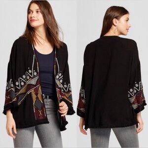 Knox Rose Embroidered Kimono